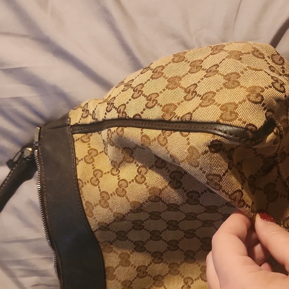 Gucci Abby (authentic) handbag ..perfect condition - Picture 7 of 8